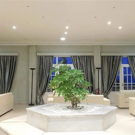 Otel Benitses Bay View 3*