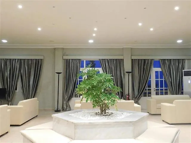 מלון Benitses Bay View 3*